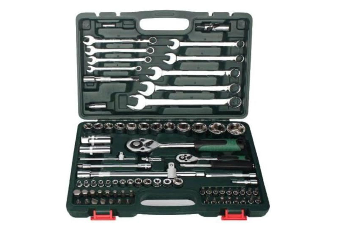 82 Piece Ratchet Wrench Hand Tool Socket Set