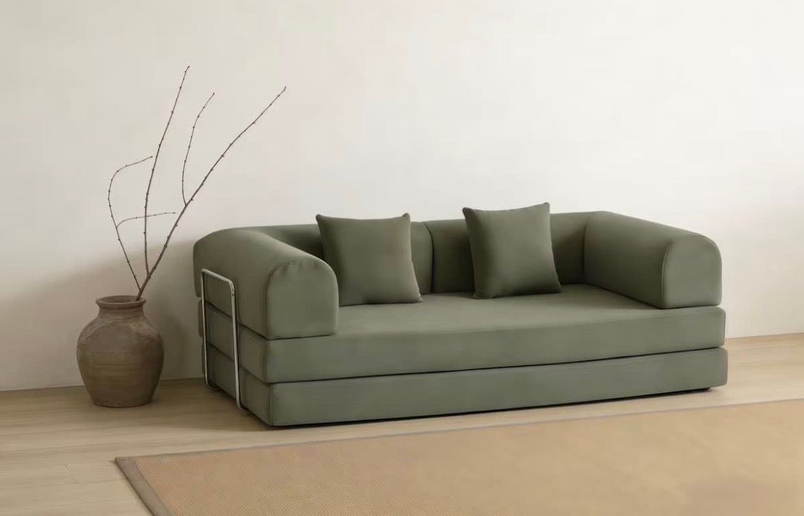 Convertible Vacuum-Compressed Sofa Bed with 2 Pillows – army green