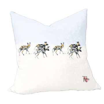 Pack of Wild Dogs Luxury Scatter By Fifo Large