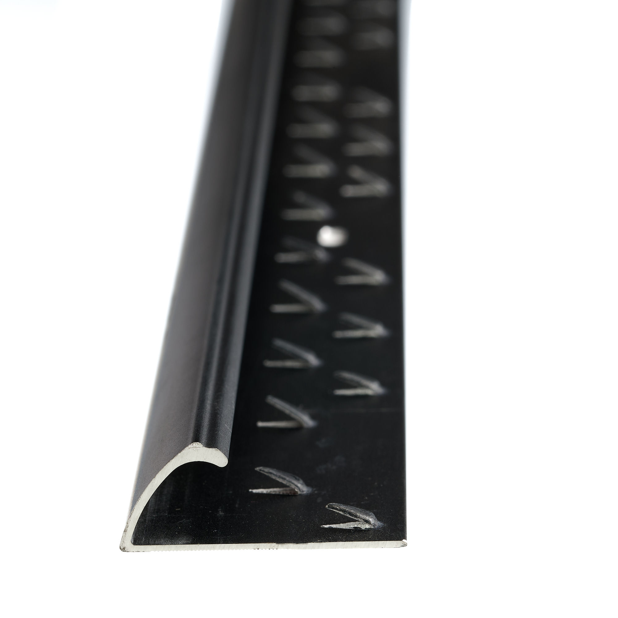 Aluminium Naplock Strip Black Undrilled 2500 x 31 Aluminium Carpet Strip