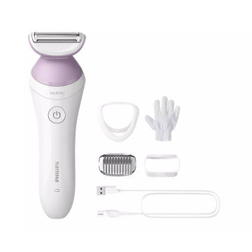 Philips Cordless shaver with Wet and Dry use BRL136/00