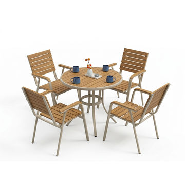 Elegant Round Outdoor Dining Set