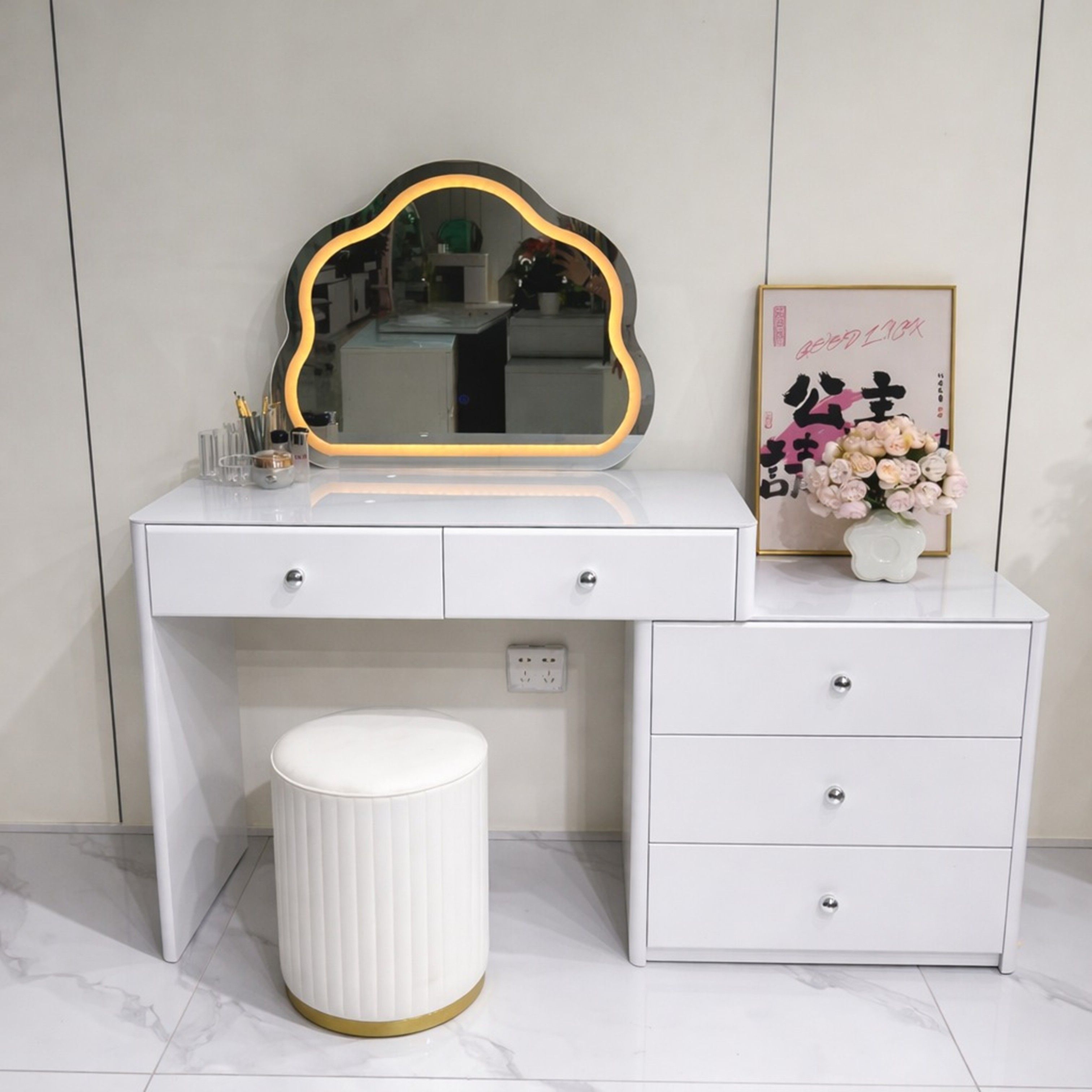 Madiega Furniture - 5-Drawer White Dressing Table Set with LED Cloud Mirror