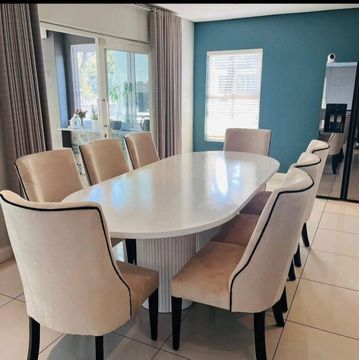 8 seater Dinning set