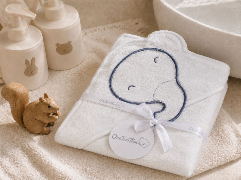 Baby Hooded Towel - Asset 012 - 090x090cms - 380GSM