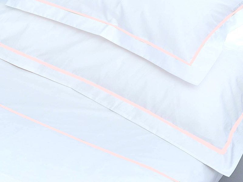 Rey's Fine Linen - Egyptian Collection - Oxford Satin Stitch Pillow Cover-Strawberry Cream-Standard (01 Set)