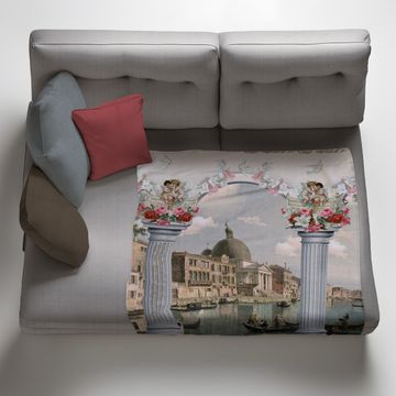 River Pillars Fleece