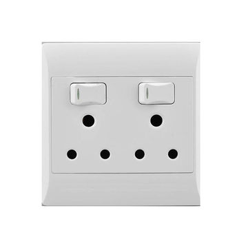 Socket E/Mate 4 X4 Double 16 A White