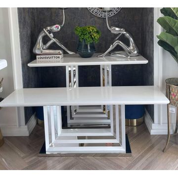 Cleo Set