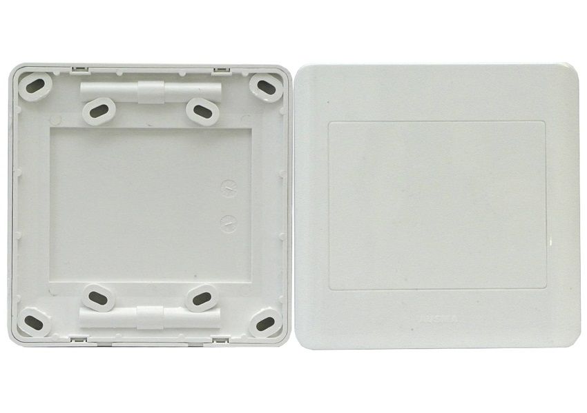Switch 4x4 blank PVC