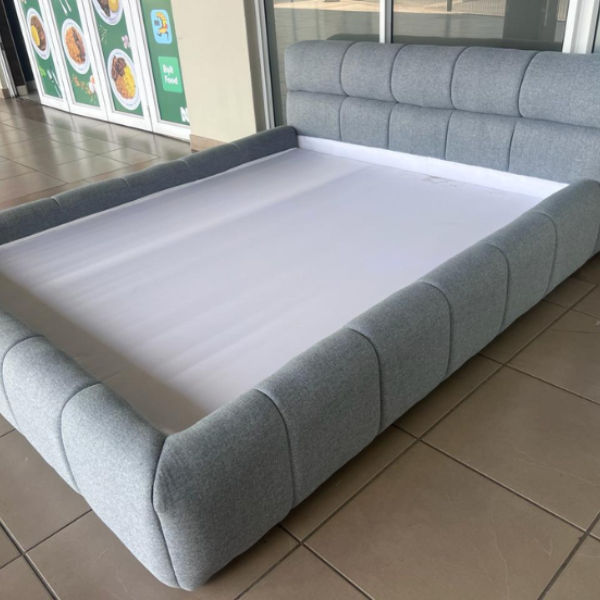 King Turfed Bed
