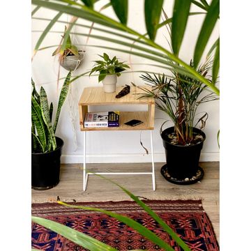 Beneyo Side Table