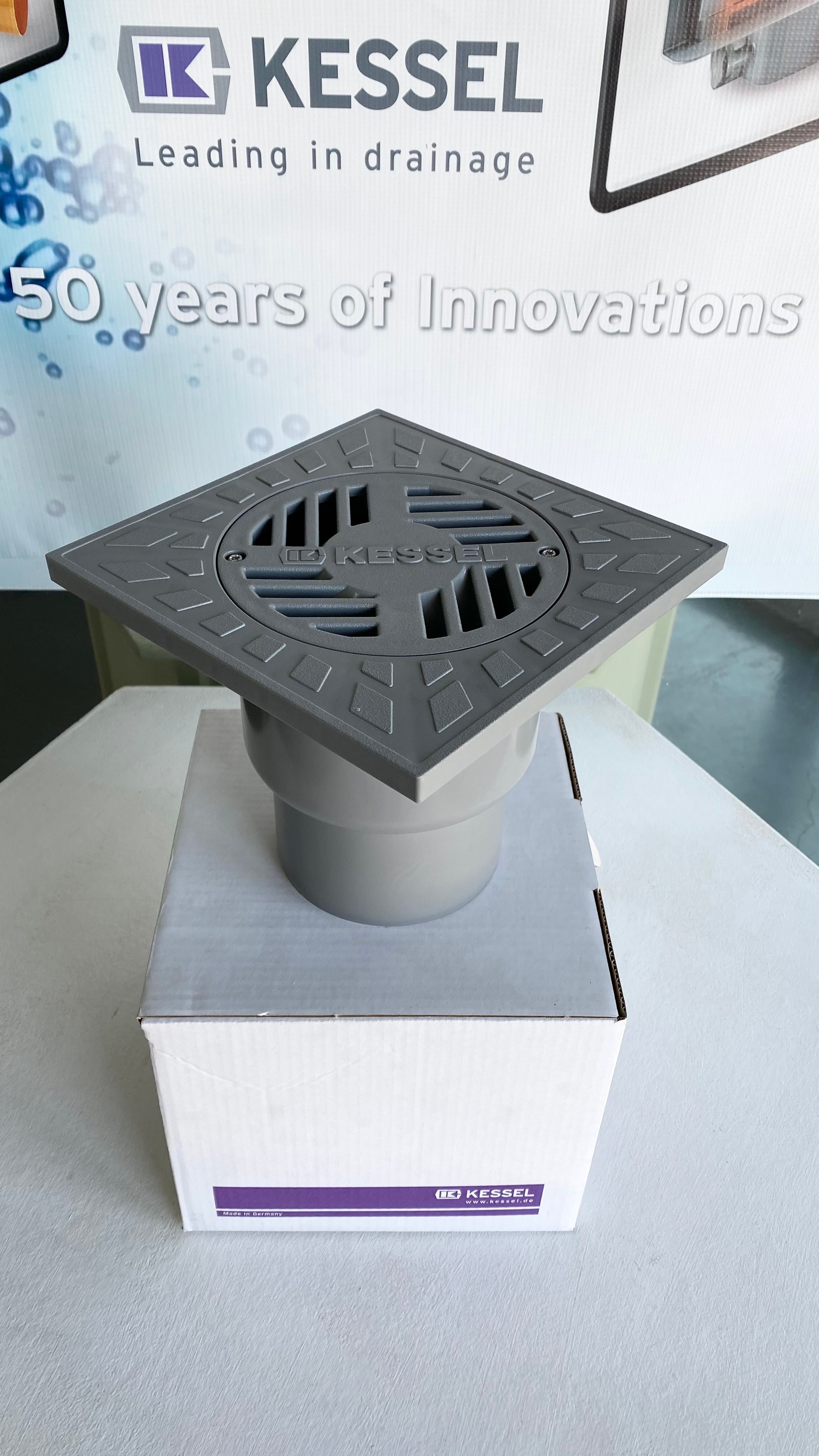 Floor, Storm and Balcony Drain, Ø110 vertical outlet, slotted cover 200 × 200 mm in GRAY ABS. 1 ton class load