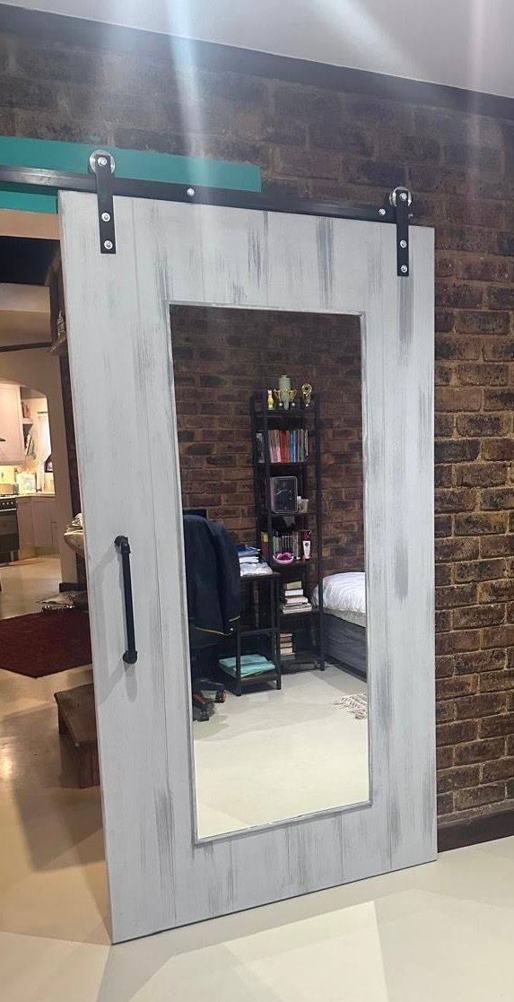 Door, Barn style with mirror, white washed