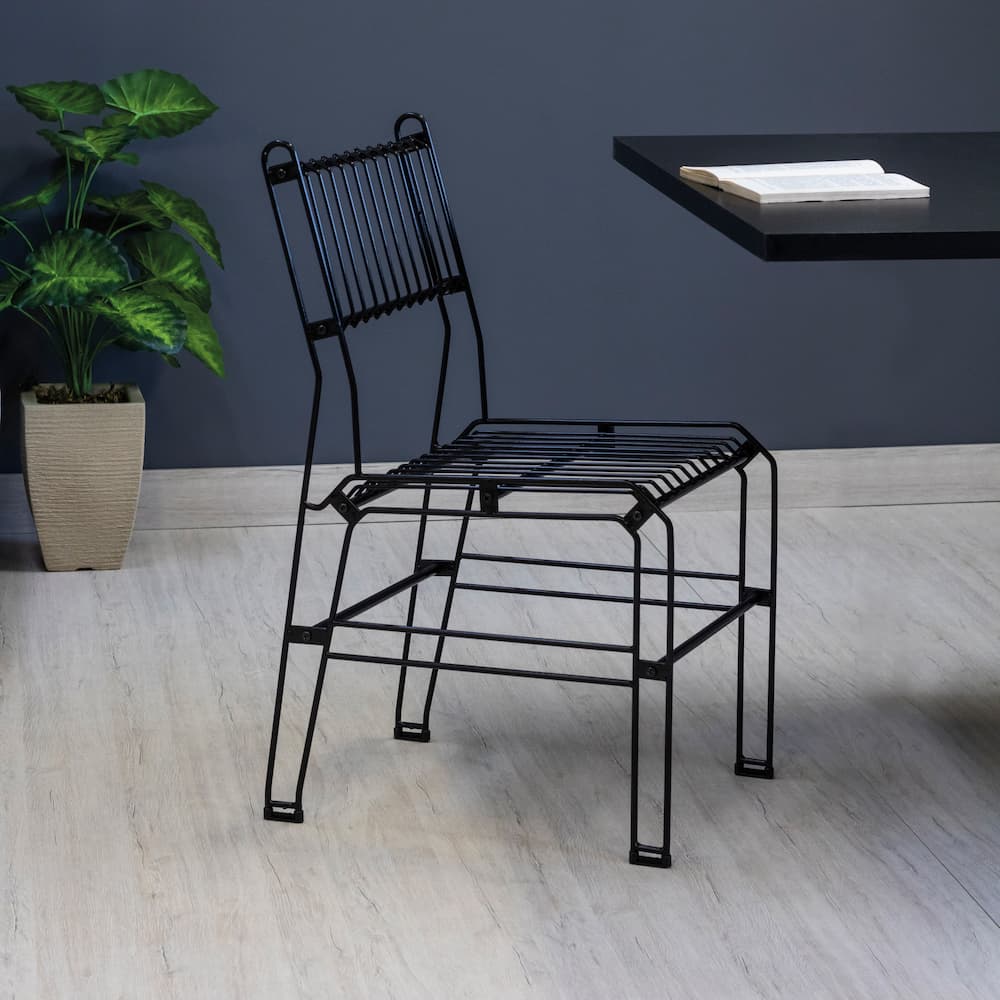 Niva Chair Black