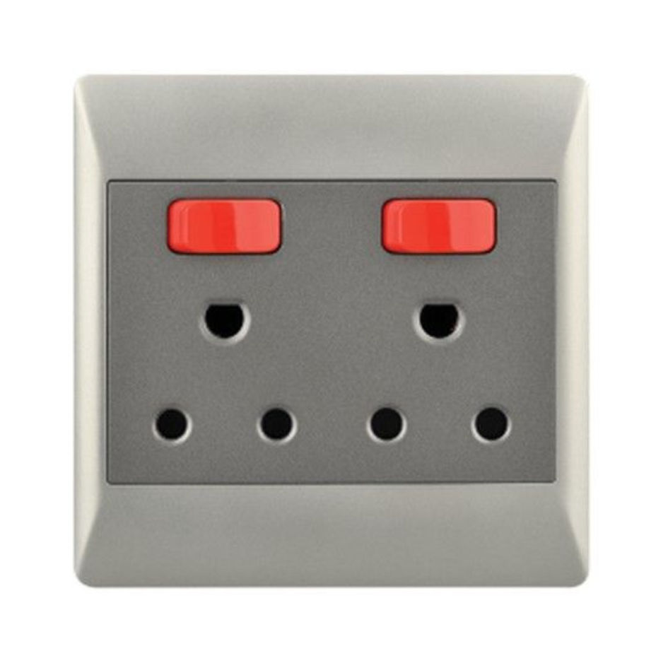 16 AMP Double Dedicated Plug â€“ 4 X 4