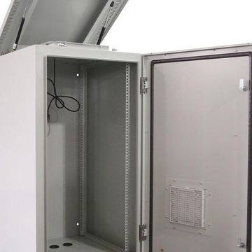 Linkqnet 22U Ip45 Outdoor Vented Wall Mount Cabinet - 611(W) X 675(D)Mm