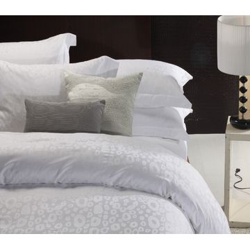 Luxurious Egyptian Cotton Classic White Duvet Cover Set Bella: King Extra Length