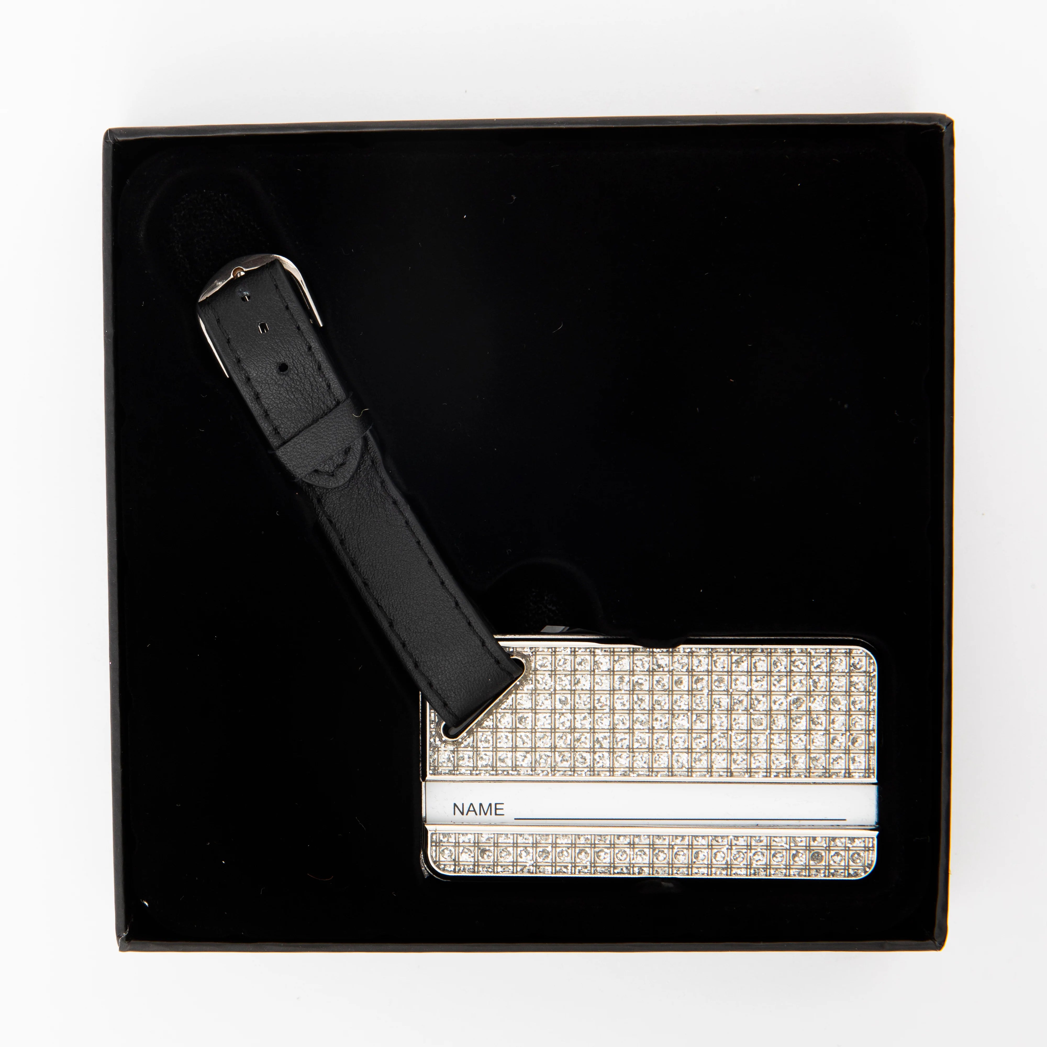 Jenna Clifford - Diamond Luggage Tag With Leather Strap