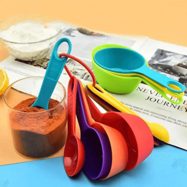 12Pcs Plastic Colorful Measuring Cups and Spoons Set